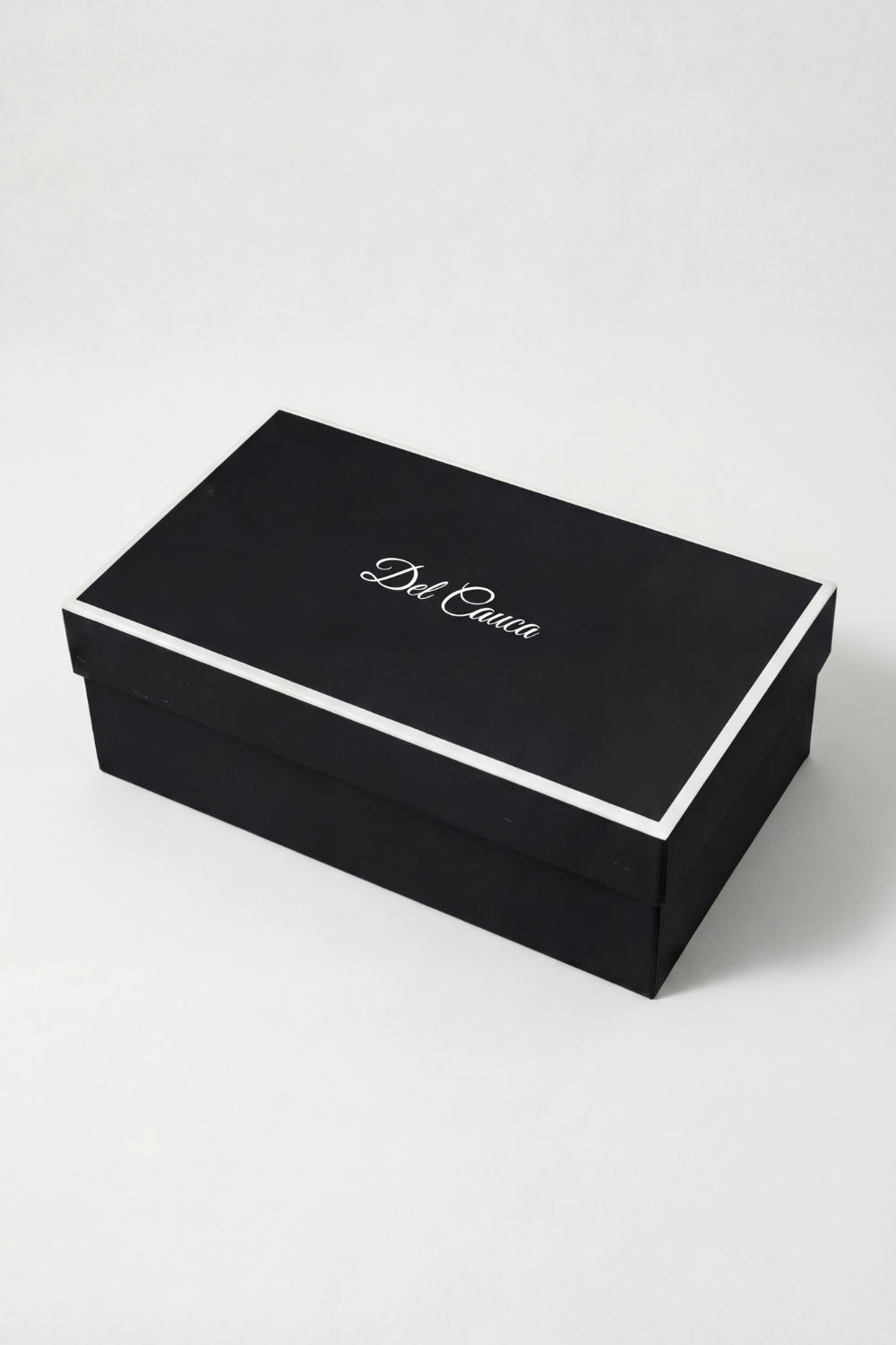 Black Leisure Sneaker